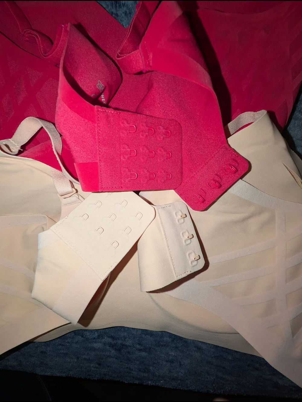 Honeylove Medium Seamless Wireless Bras - Light And Dark Pink - Picture 4 of 5